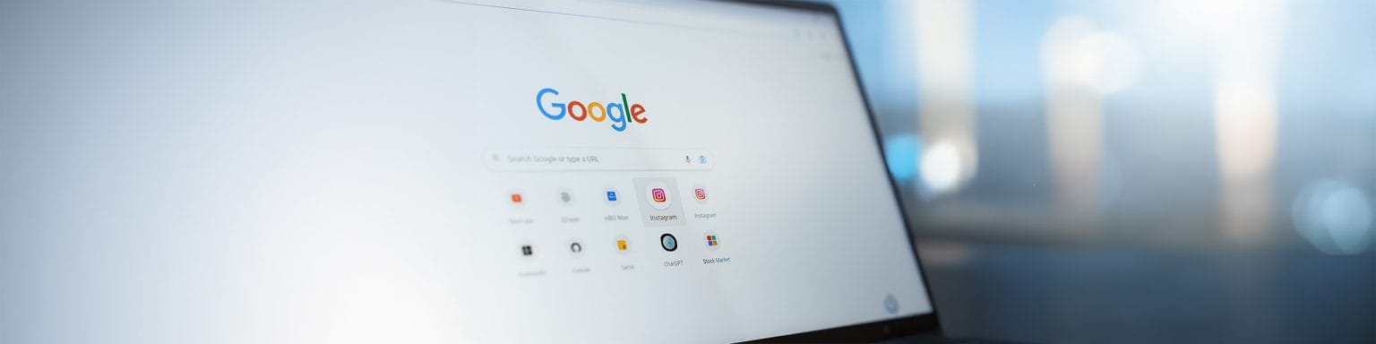 Navegador con Google y acceso directo a Instagram, muestra visual del nuevo posicionamiento en buscadores para cuentas profesionales